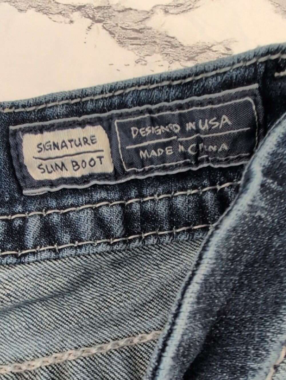 Miss Me Signature Slim Boot Jeans Size 26 Plaid Cross Embellished Distressed - Picture 10 of 15